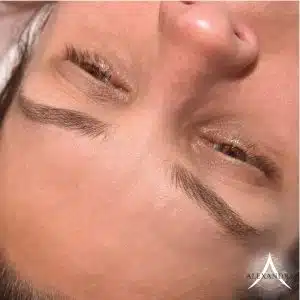 Szálazott szemöldöktetoválás a Patkós Alexandra Exclusive Beauty szalonban