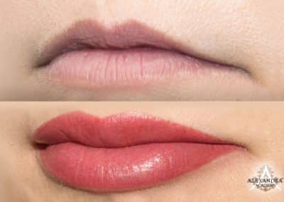 Ajaktetoválás a Patkós Alexandra Exclusive Beauty szalonban