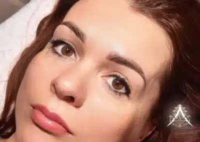 Egész arc tetoválása gyógyulás után a Patkós Alexandra Exclusive Beauty szalonban