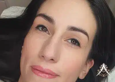 Egész arc tetoválása után a Patkós Alexandra Exclusive Beauty szalonban