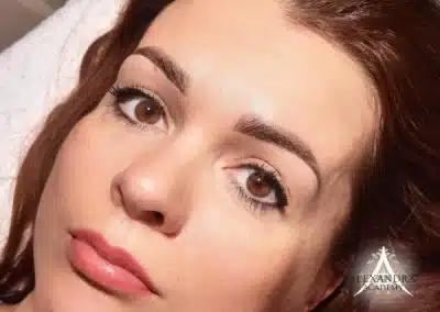 Soft powder szemöldöktetoválás a Patkós Alexandra Exclusive Beauty szalonban