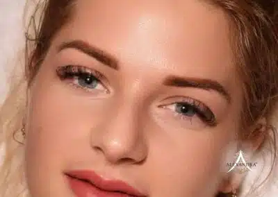 Ajaktetoválás után a Patkós Alexandra Exclusive Beauty szalonban