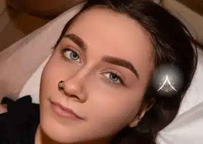 Hibrid szemöldöktetoválás a Patkós Alexandra Exclusive Beauty szalonban