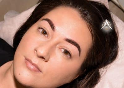 Hibrid szemöldöktetoválás a Patkós Alexandra Exclusive Beauty szalonban